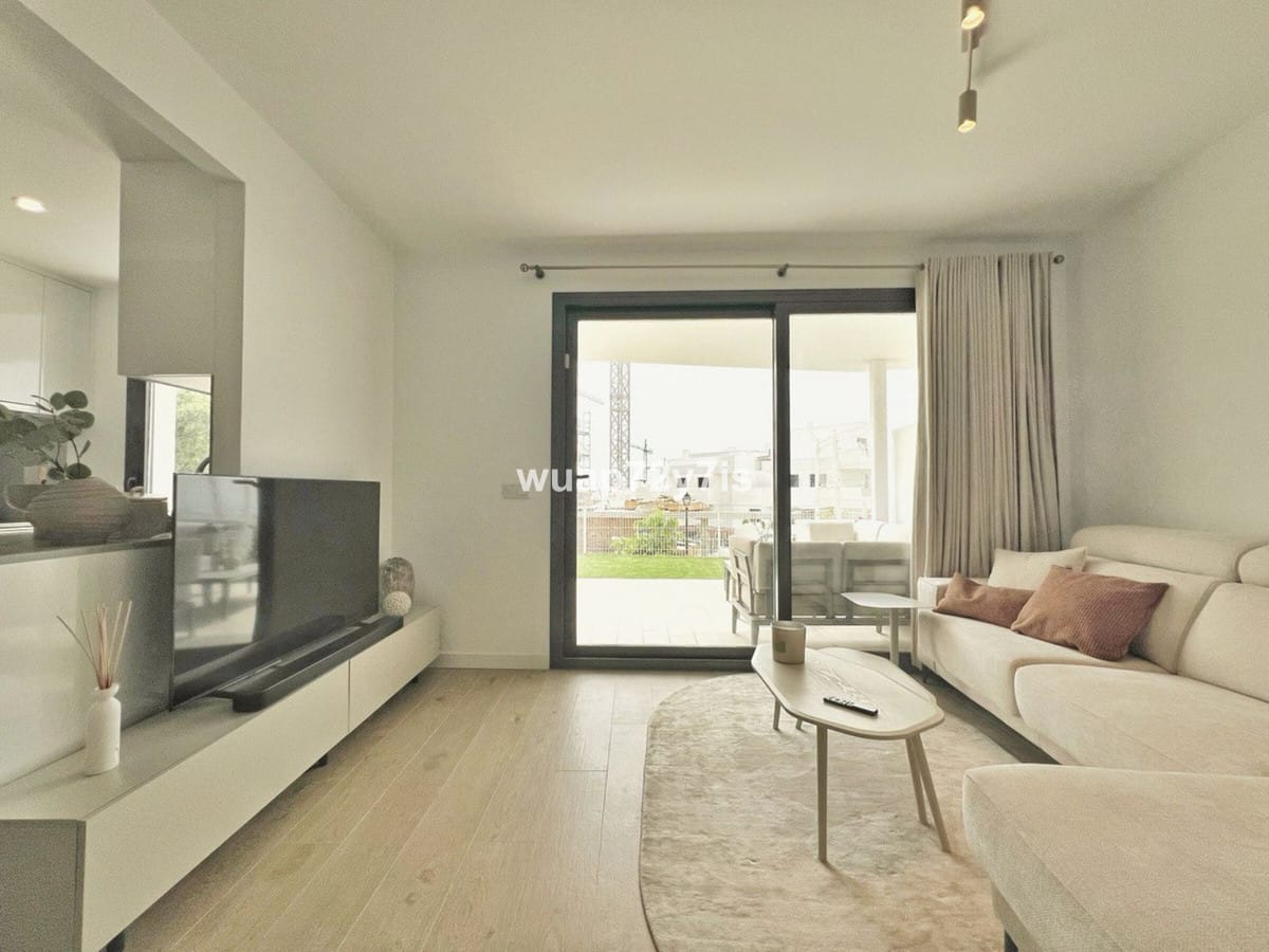 2 bedroom Apartment in Estepona in Estepona - foto 6