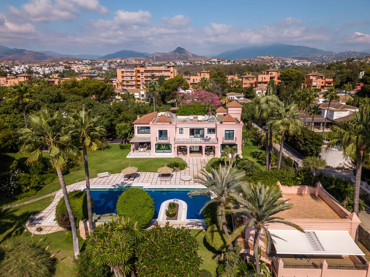 8-slaapkamer villa in Estepona in Estepona - foto 2