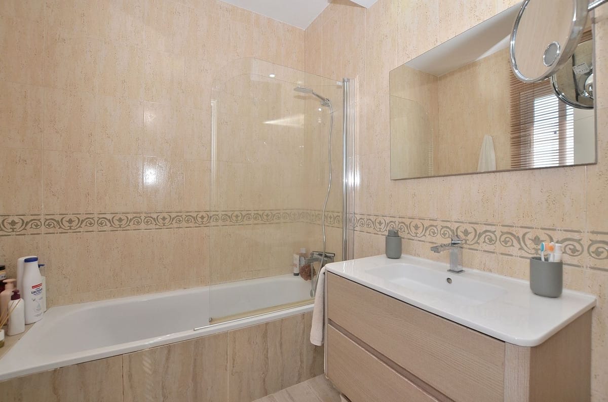 Drie-slaapkamer penthouse in Benalmádena Pueblo in Benalmadena Pueblo - foto 18