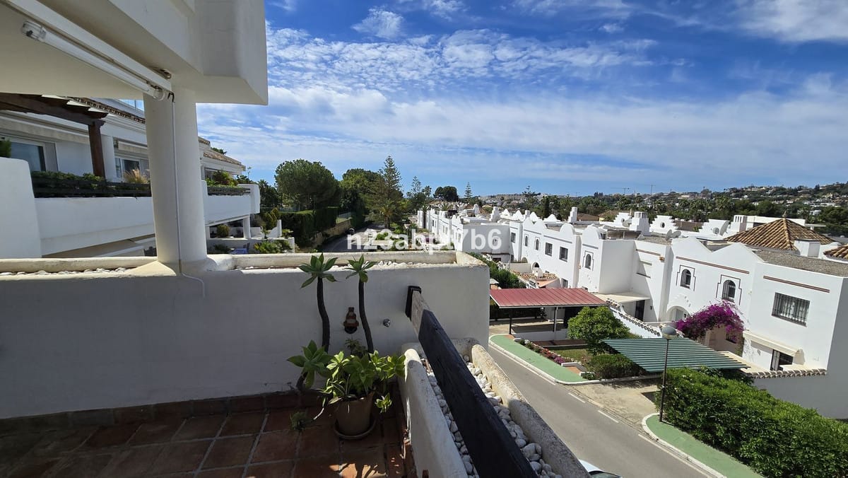 2-slaapkamer appartement met zonsondergang-terras in Aloha, Nueva Andalucía in Nueva Andalucía - foto 4