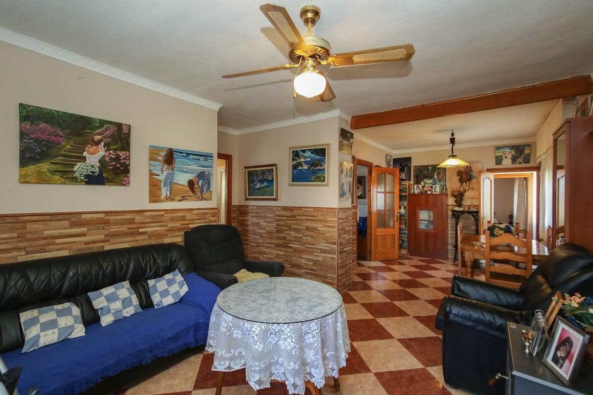 Drie woningen op één perceel in Alhaurín de la Torre – 5 slaapkamers, 4 badkamers in Alhaurín de la Torre - foto 8