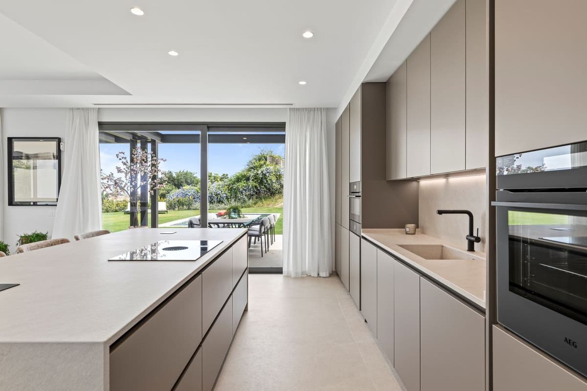 Villa met 6 slaapkamers in Benahavís in Benahavís - foto 9