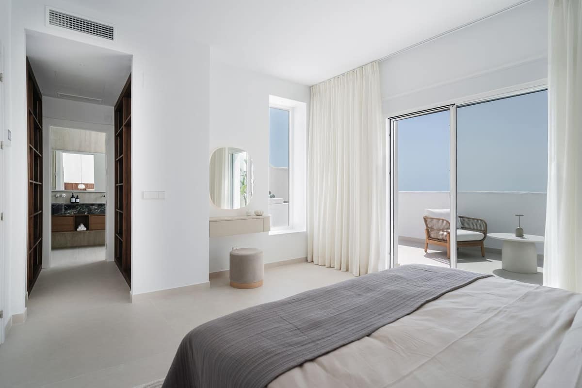 Hoek-penthouse met 3 slaapkamers in Nueva Andalucía in Nueva Andalucía - foto 15