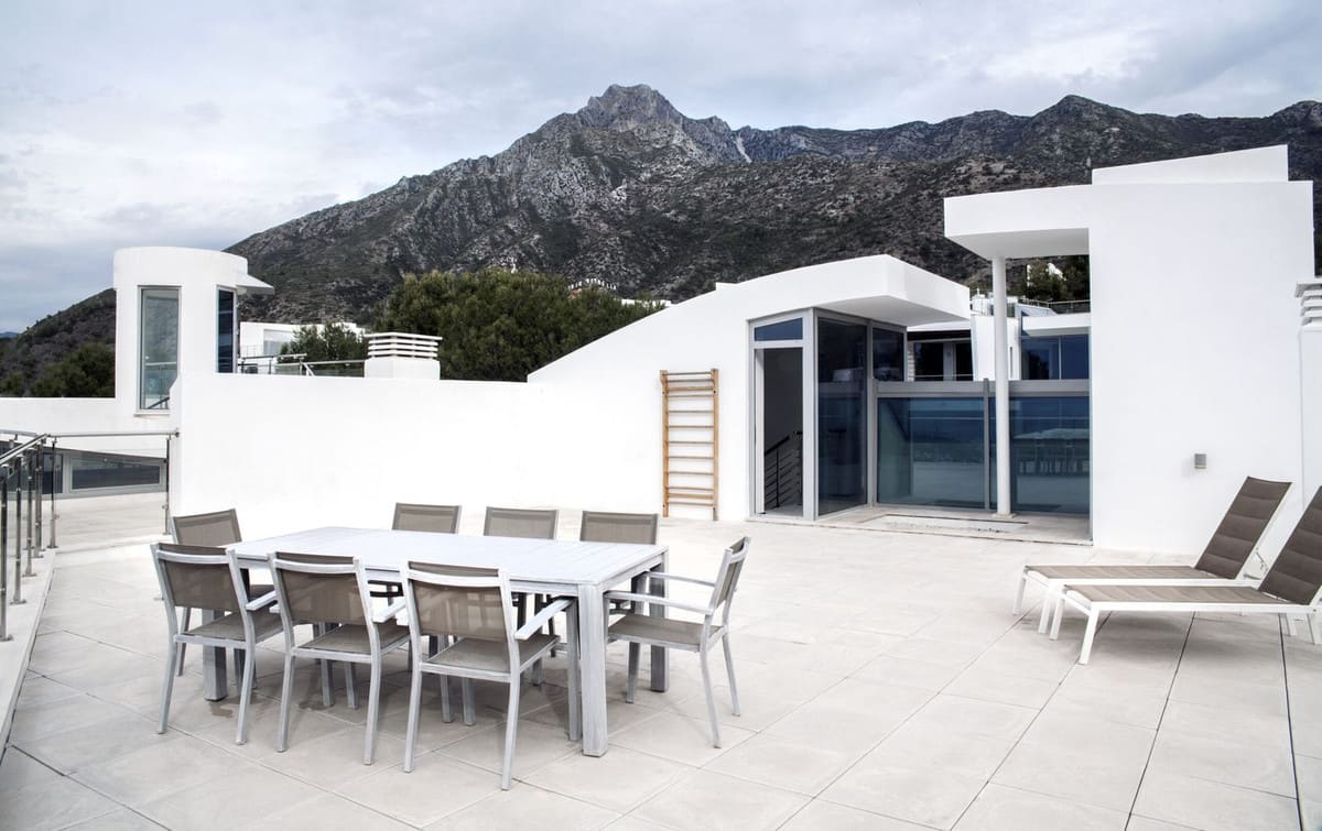 Vijf-slaapkamer villa in Sierra Blanca, Marbella in Sierra Blanca - foto 18