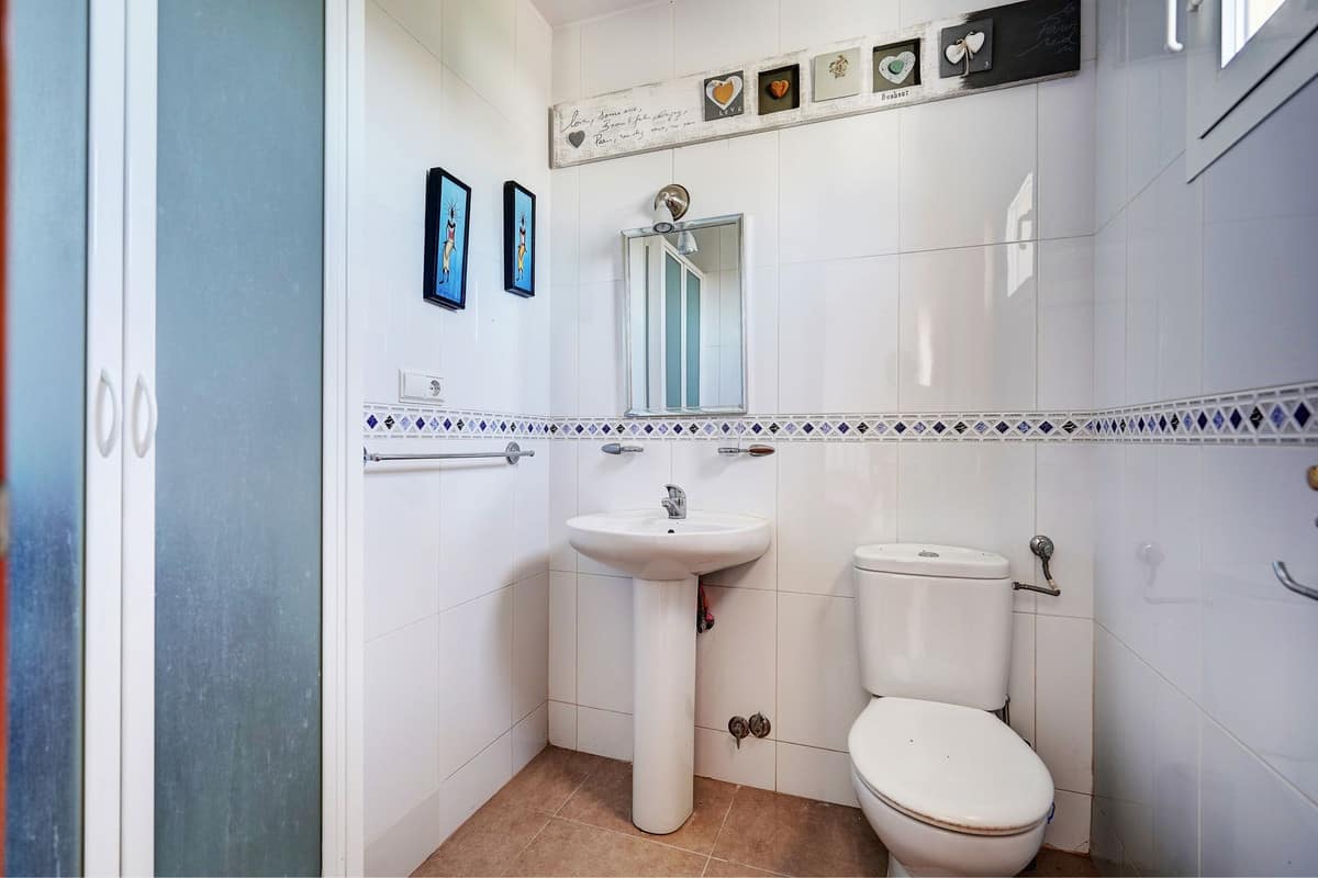 4-slaapkamer villa in Torreblanca met zeezicht en zwembad in Torreblanca - foto 16