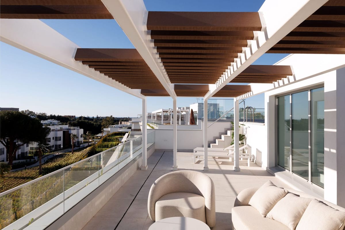 Drie-slaapkamer duplexpenthouse in Marbella aan de golfbaan in Marbella - foto 20