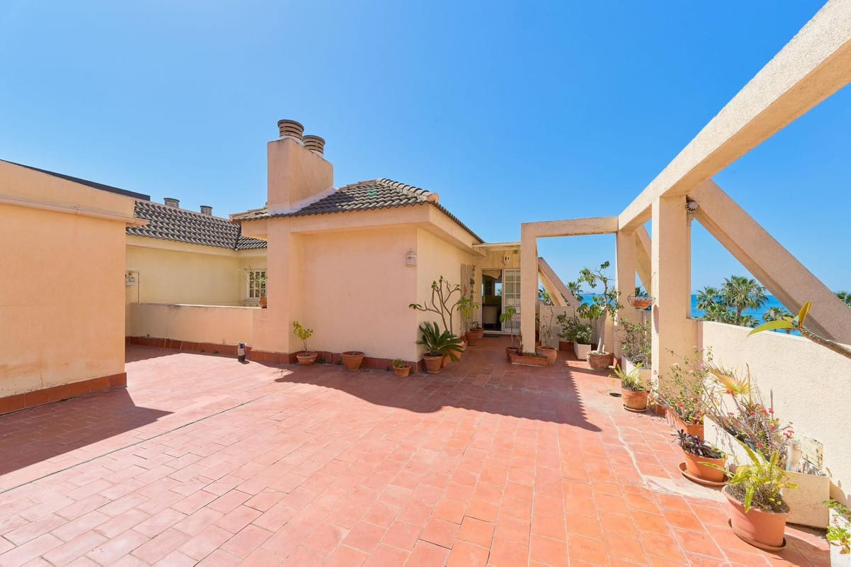 3-slaapkamer penthouse aan het strand in Málaga Centro in Málaga Centro - foto 3