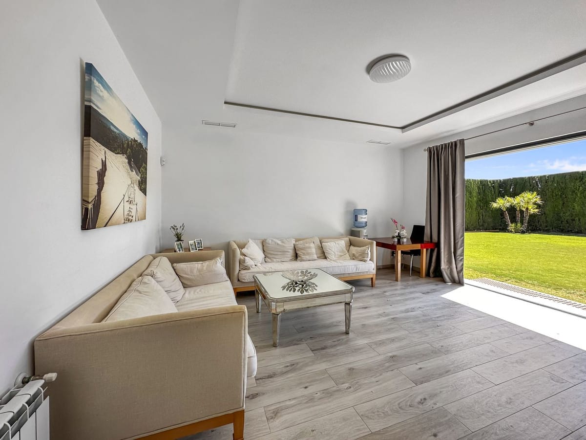 4 bedroom House in San Martín De Tesorillo in San Martín de Tesorillo - foto 5