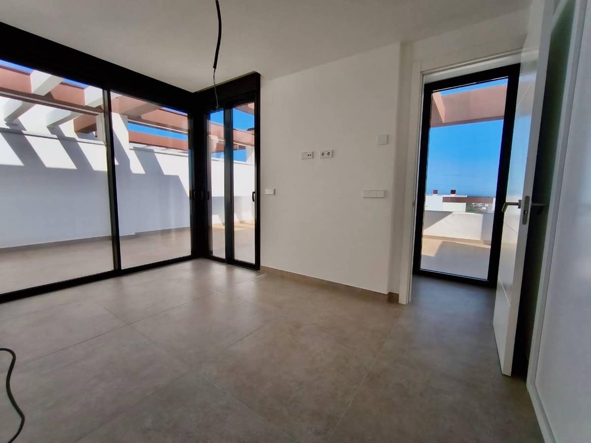 Exclusief duplex-penthouse met panoramische terrassen en zeezicht in Bel-Air, Estepona in Bel Air - foto 10