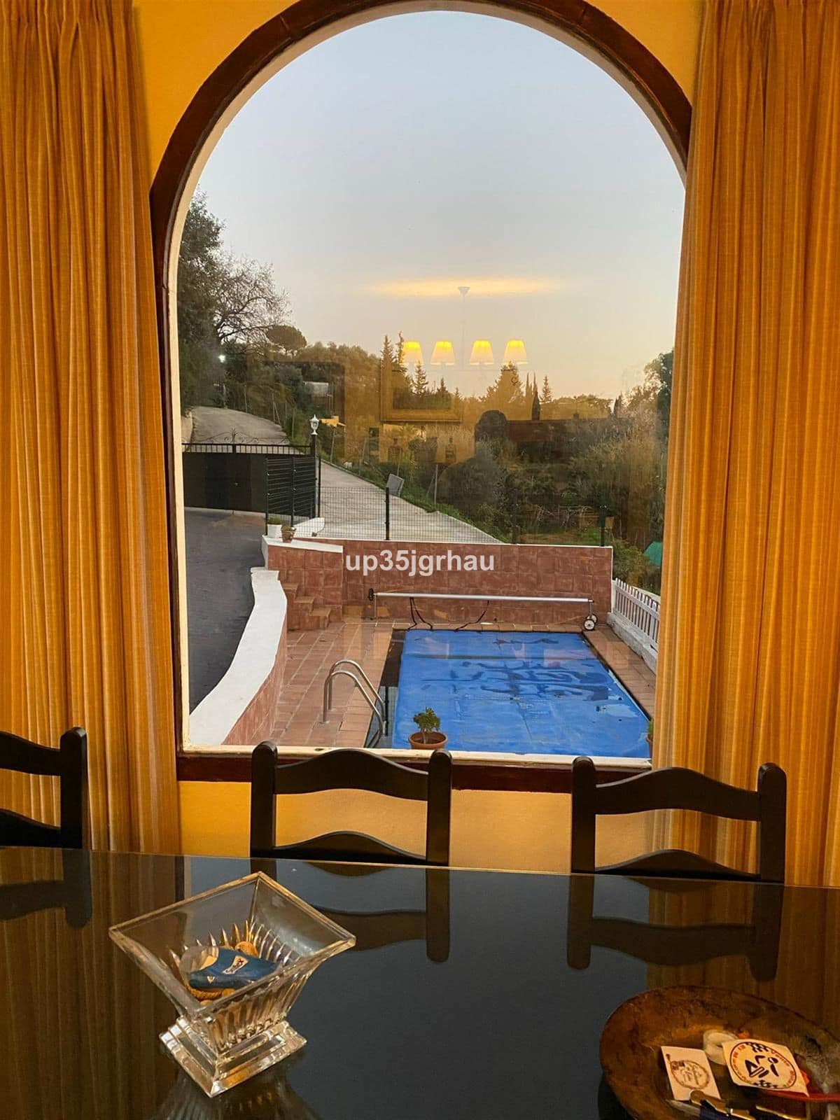 6 bedroom House in Estepona in Estepona - foto 4