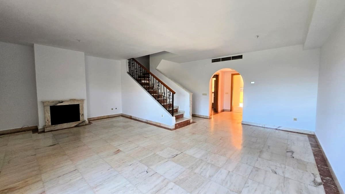 4 bedroom House in La Cala De Mijas in La Cala de Mijas - foto 7