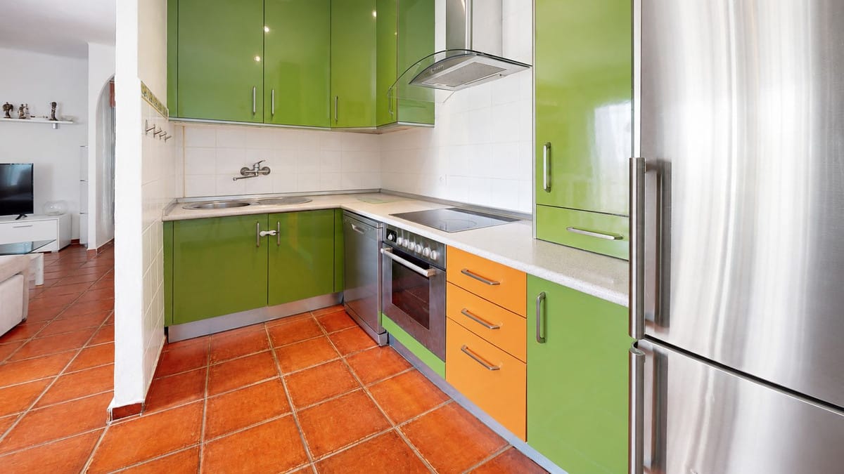 Drie-slaapkamer stadswoning in Estepona in Estepona - foto 15
