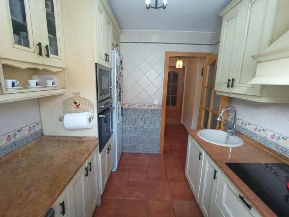 Drie-slaapkamerwoning in San Roque in San Roque - foto 15