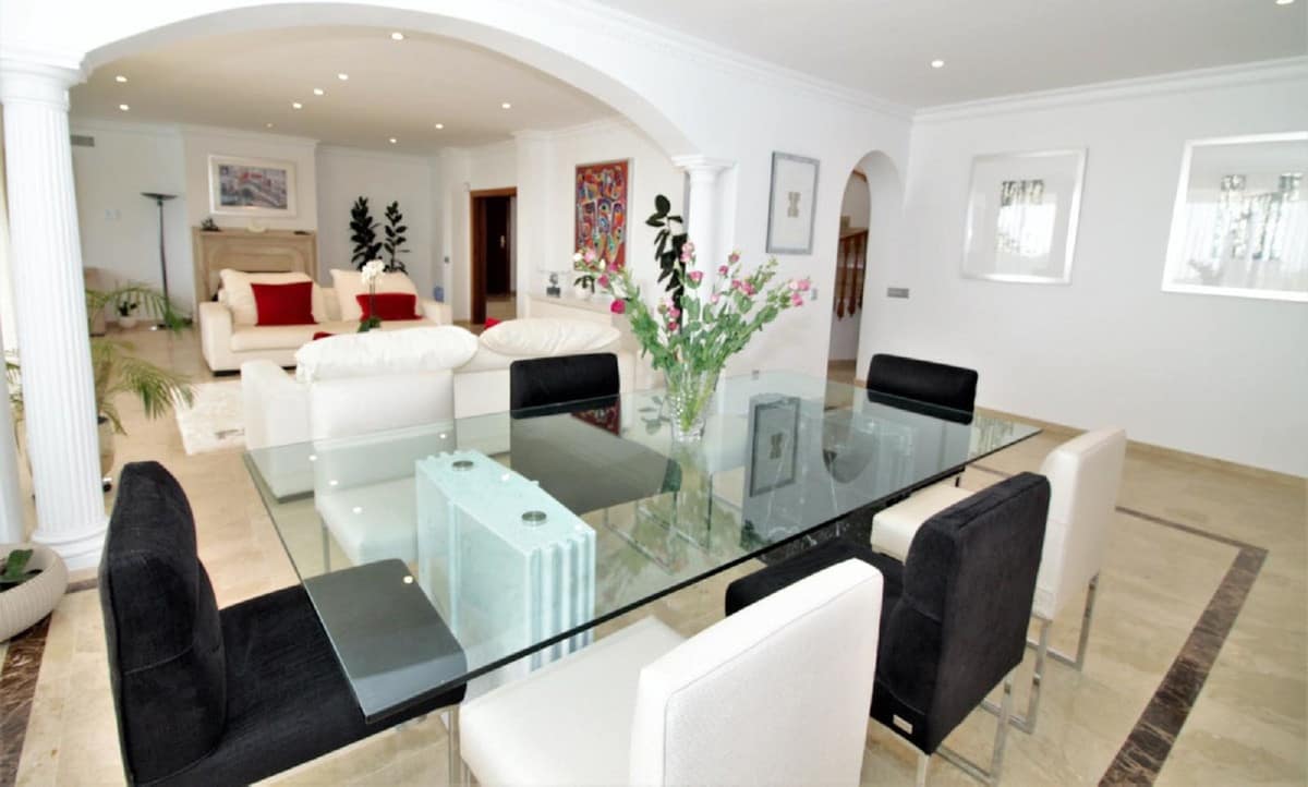 Villa in El Paraiso met 10 slaapkamers en panoramisch uitzicht in El Paraiso - foto 13