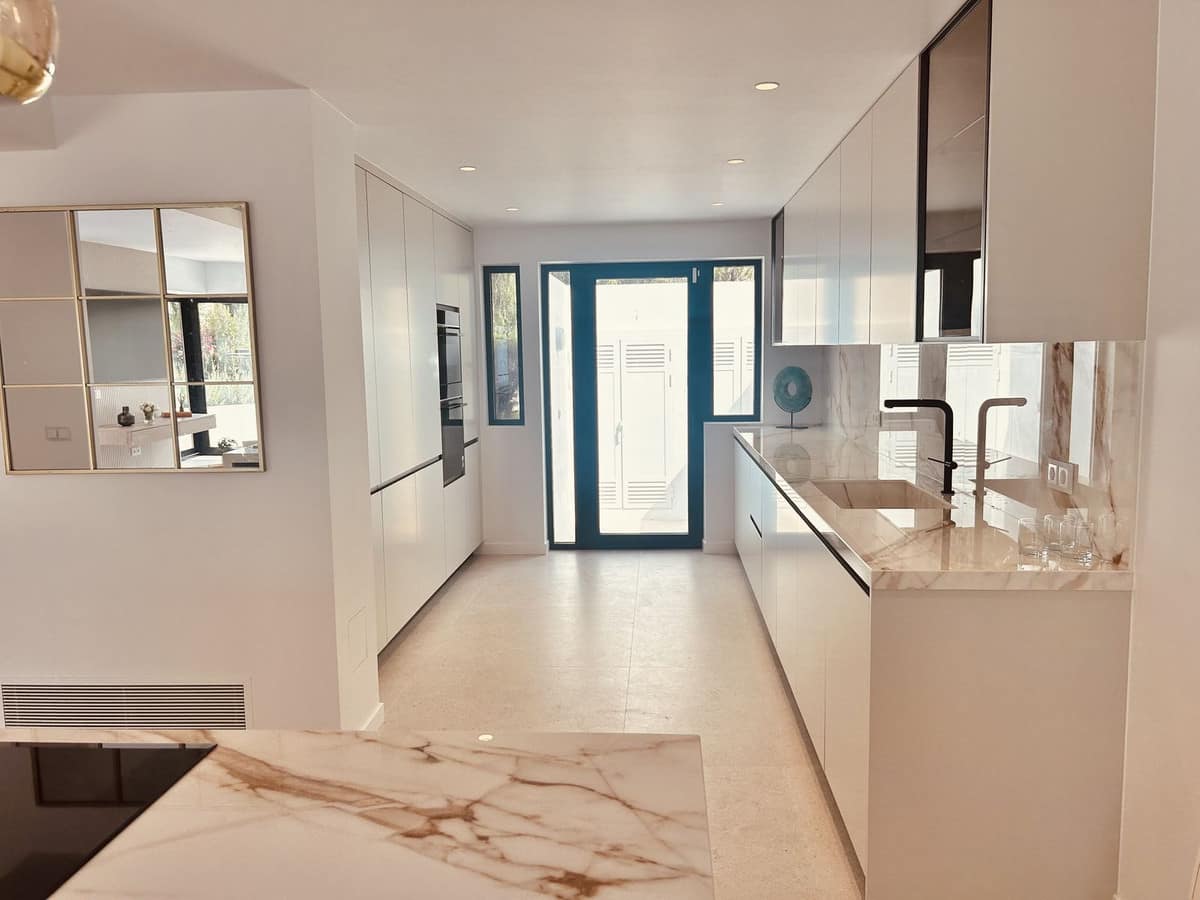 4-slaapkamer stadswoning aan de Golden Mile in The Golden Mile - foto 5