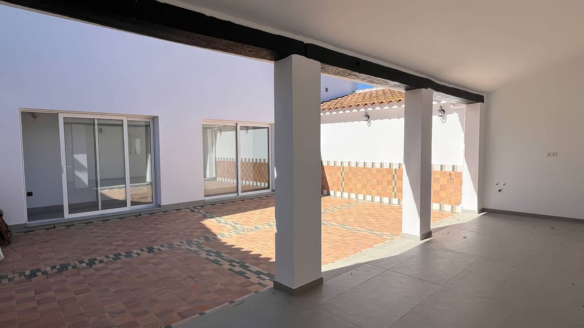 6 bedroom House in Casarabonela in Casarabonela - foto 10