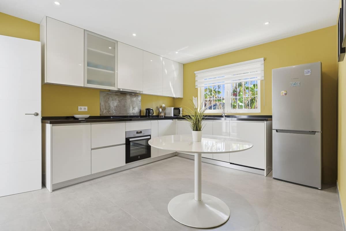 3-slaapkamerwoning in El Chaparral in El Chaparral - foto 18