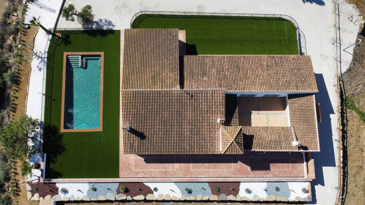 6 bedroom House in Casarabonela in Casarabonela - foto 5