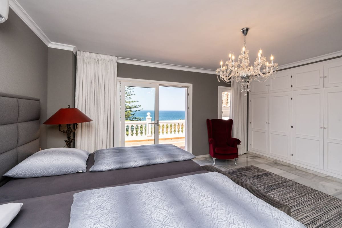 4 bedroom House in El Chaparral in El Chaparral - foto 8
