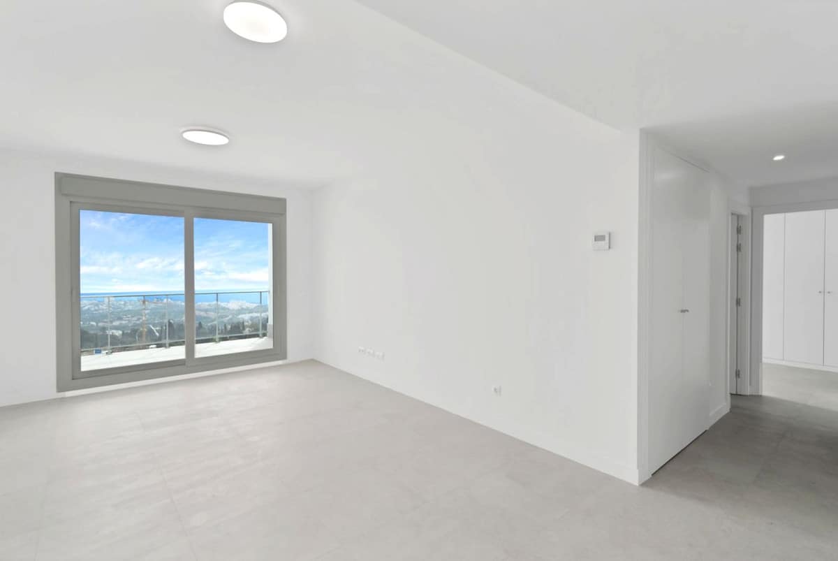 2 bedroom Apartment in Benalmadena in Benalmadena - foto 4