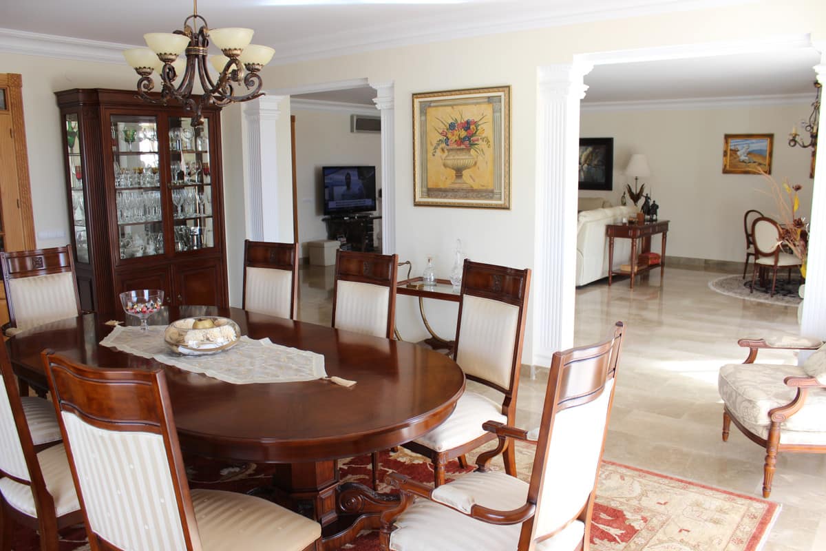 7-slaapkamer villa in Artola in Artola - foto 2