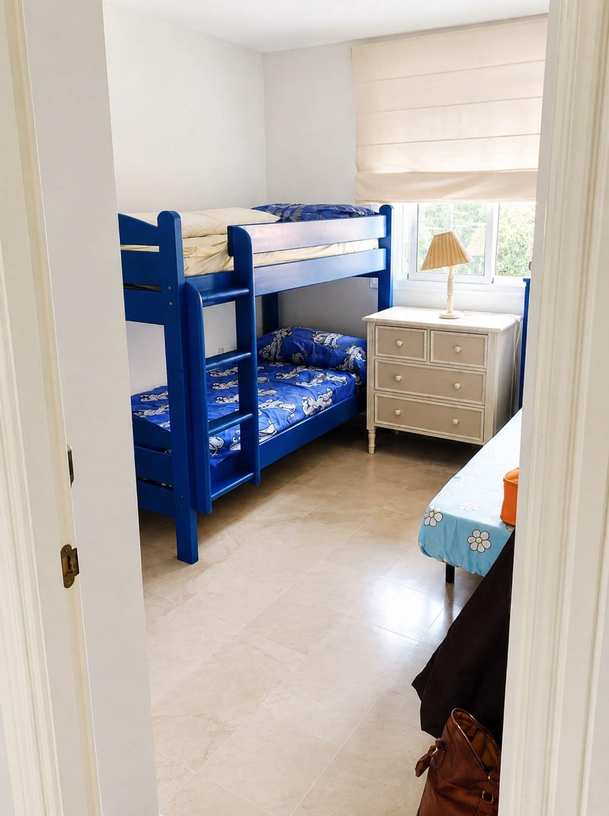 Ruim en licht 2-slaapkamer appartement op de begane grond – 5 minuten lopen naar het strand, Bahía de Casares in Casares Playa - foto 8