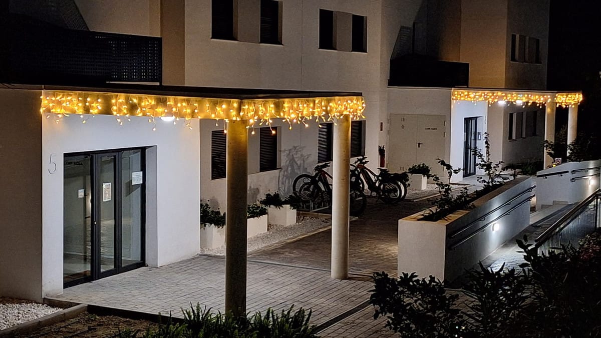 Begane grond appartement met 2 slaapkamers in Estepona-Oost in Estepona - foto 16