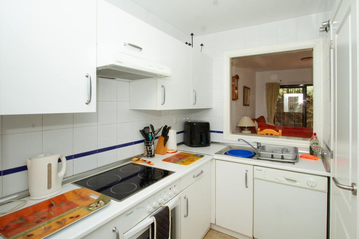 2 bedroom Apartment in Riviera Del Sol in Riviera del Sol - foto 3