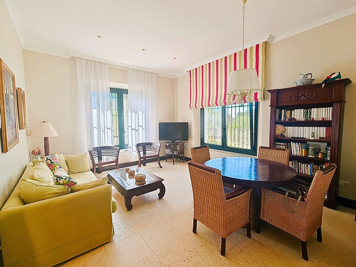 7-slaapkamer villa aan Frontline Golf in San Roque Club in San Roque Club - foto 10