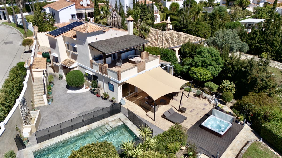 6-slaapkamer villa in Estepona op twee kavels met zeezicht in Estepona - foto 2