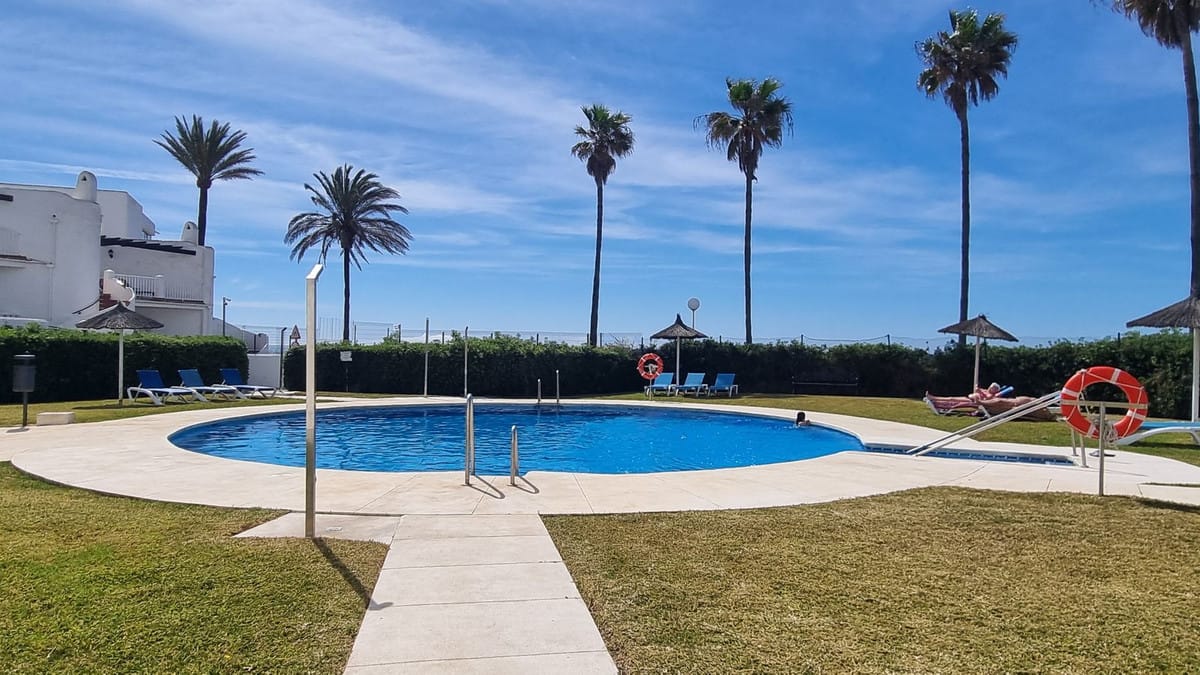 50 m² studio in Calahonda met uitzicht op zee in Calahonda - foto 4