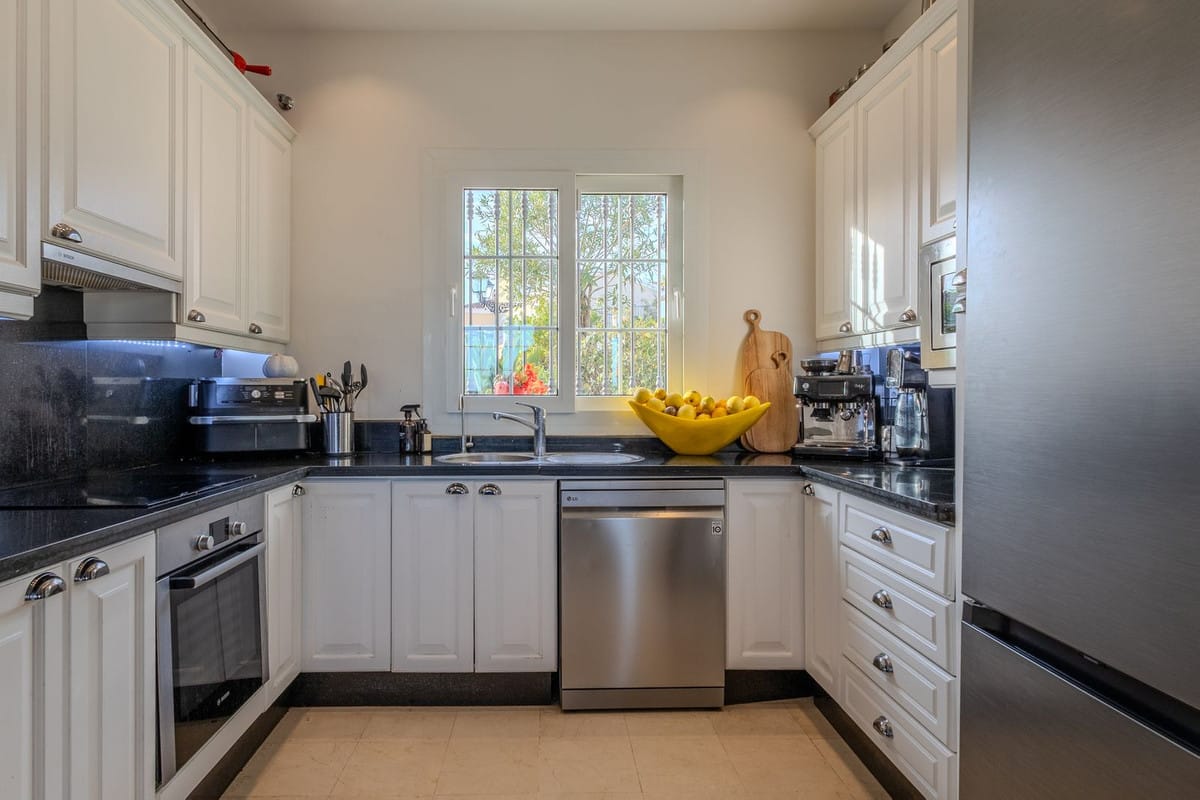 4-slaapkamer villa in Nueva Andalucía in Nueva Andalucía - foto 19