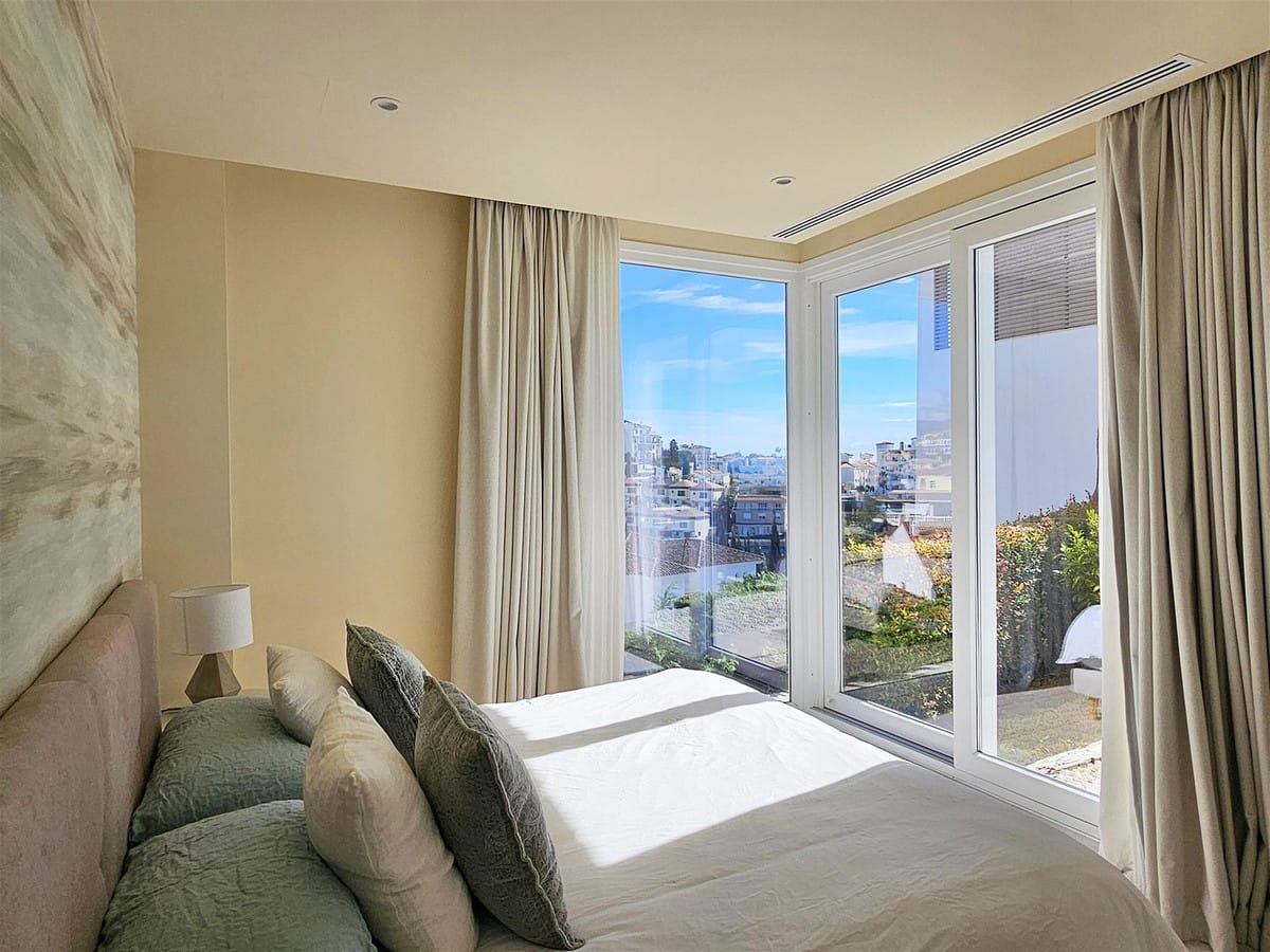 Vijf-slaapkamer villa in Riviera del Sol in Riviera del Sol - foto 17