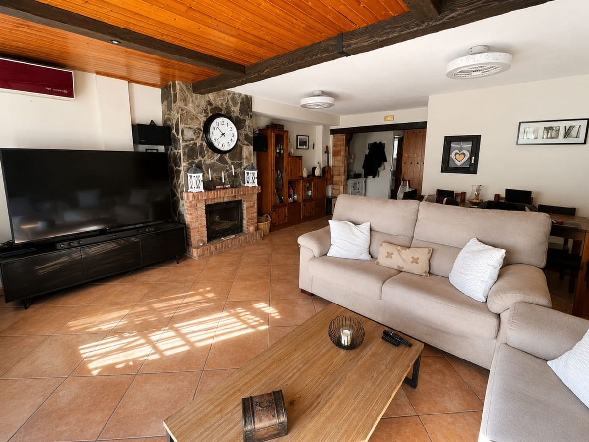 Stadswoning met 3 slaapkamers in Alhaurín de la Torre in Alhaurín de la Torre - foto 5