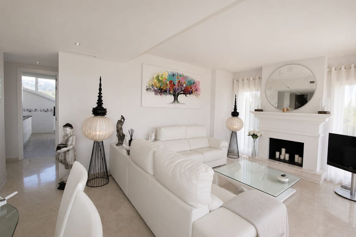 Luxueus hoekpenthouse duplex met panoramisch zeezicht in Elviria Hills, Marbella Oost in Elviria - foto 7