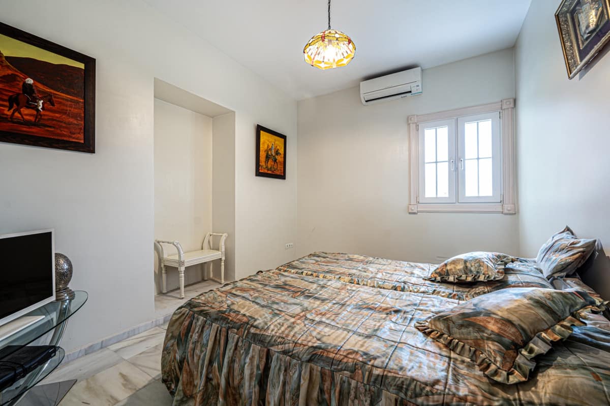 Finca met 4 slaapkamers in Pizarra in Pizarra - foto 15