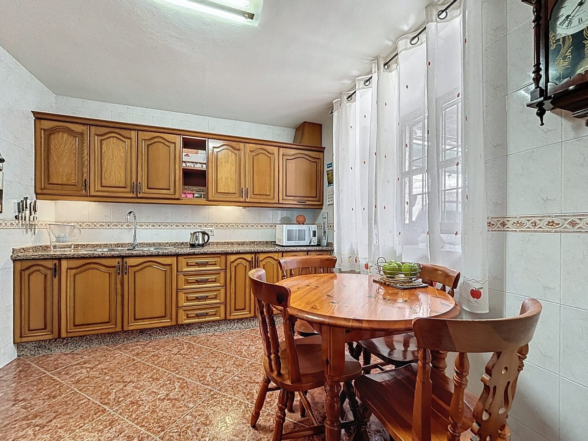 Villa met 5 slaapkamers in Periana in Periana - foto 9