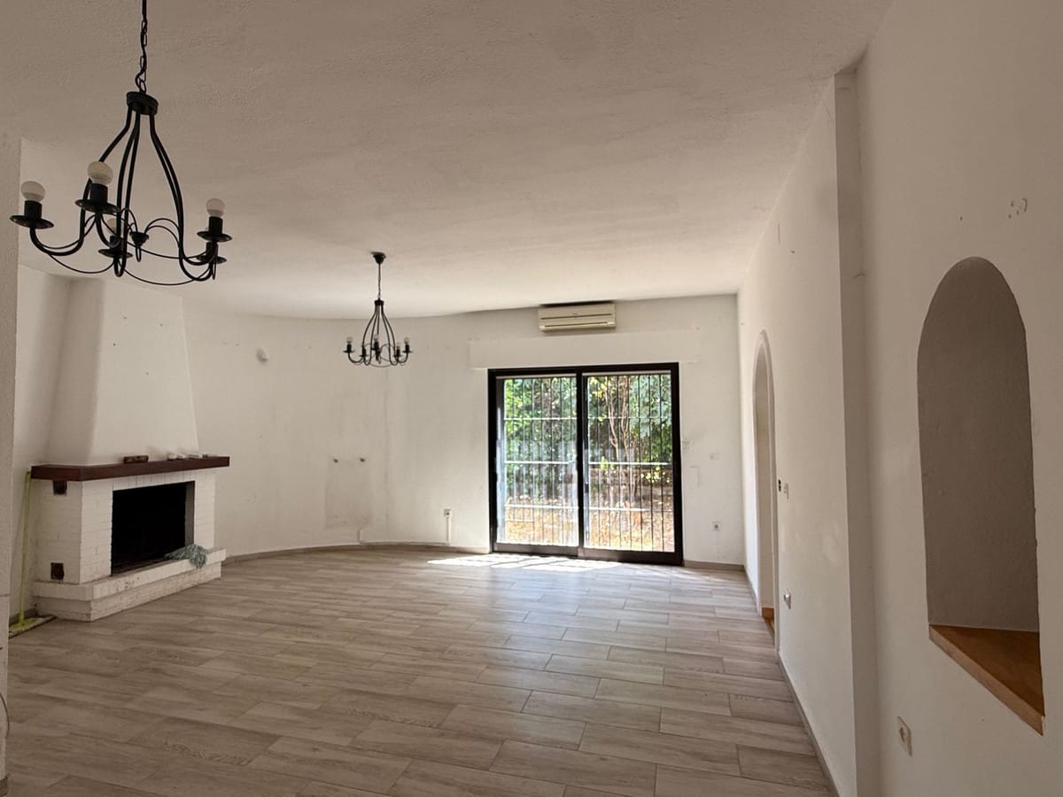 2 bedroom House in Marbesa in Marbesa - foto 12