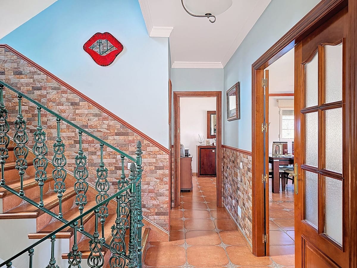 Prachtige villa met drie verdiepingen en spectaculair uitzicht in Canillas de Albaida in Canillas de Albaida - foto 6