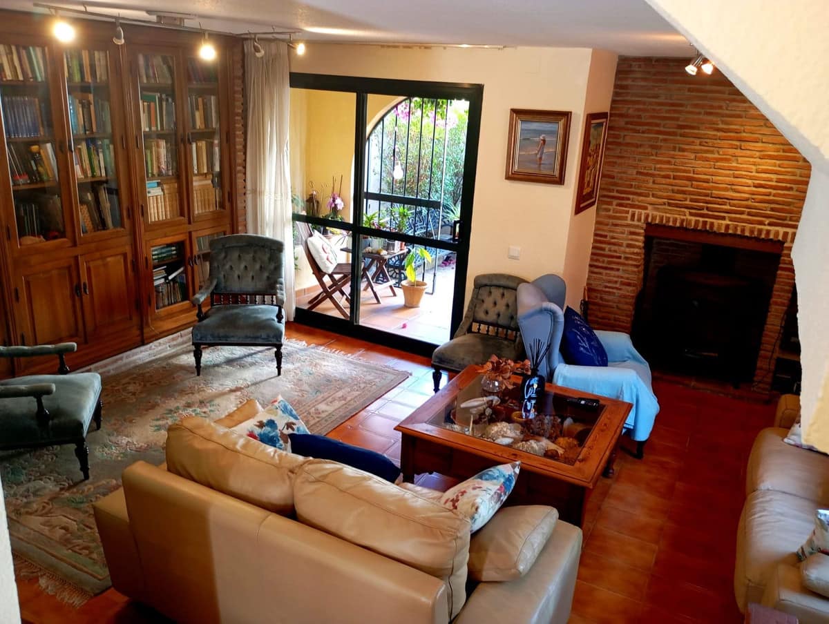 Villa met 4 slaapkamers in Casares Playa in Casares Playa - foto 2