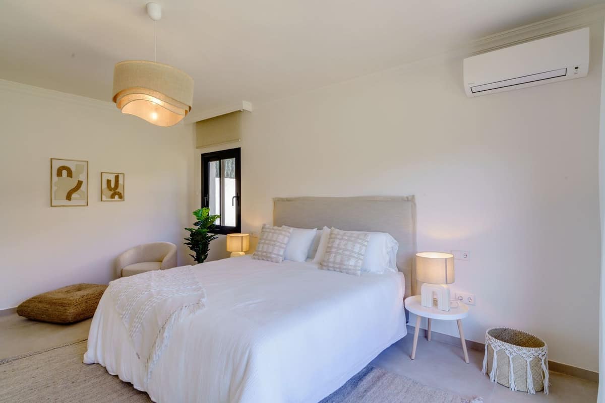 Villa met 6 slaapkamers in Marbella in Marbella - foto 18