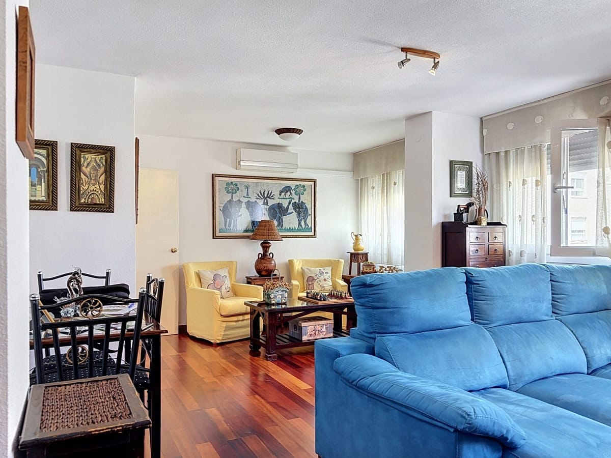4-slaapkamer appartement in Málaga, Bailén-Miraflores in Málaga - foto 3