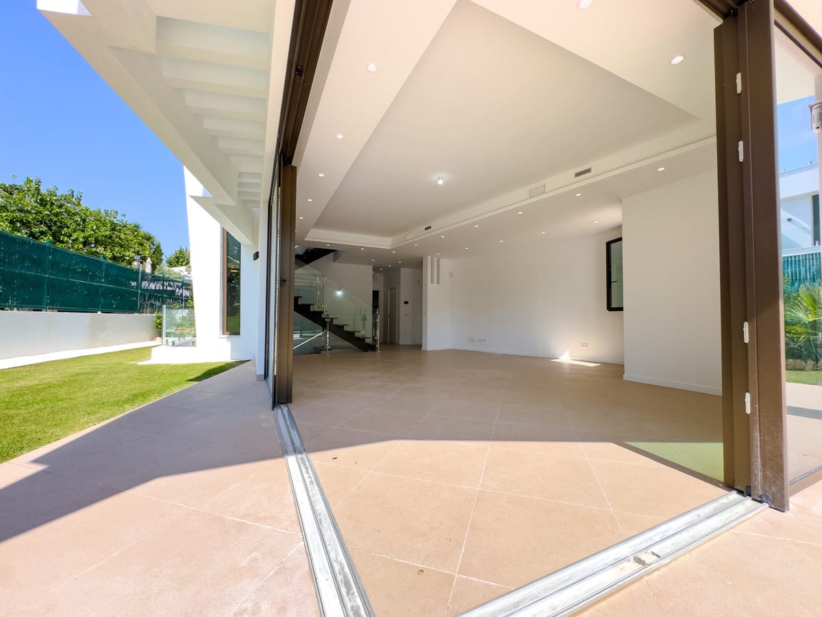 4 bedroom House in Estepona in Estepona - foto 6