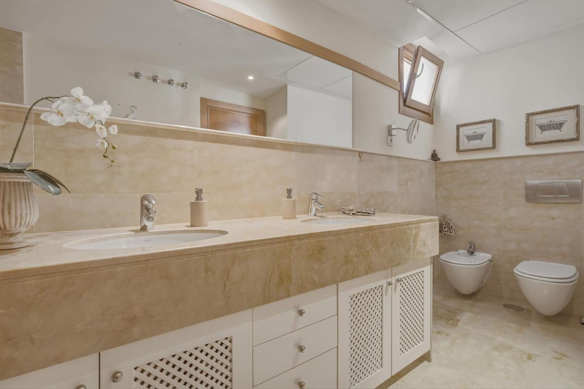 3 bedroom Apartment in Altos De Los Monteros in Altos de los Monteros - foto 18