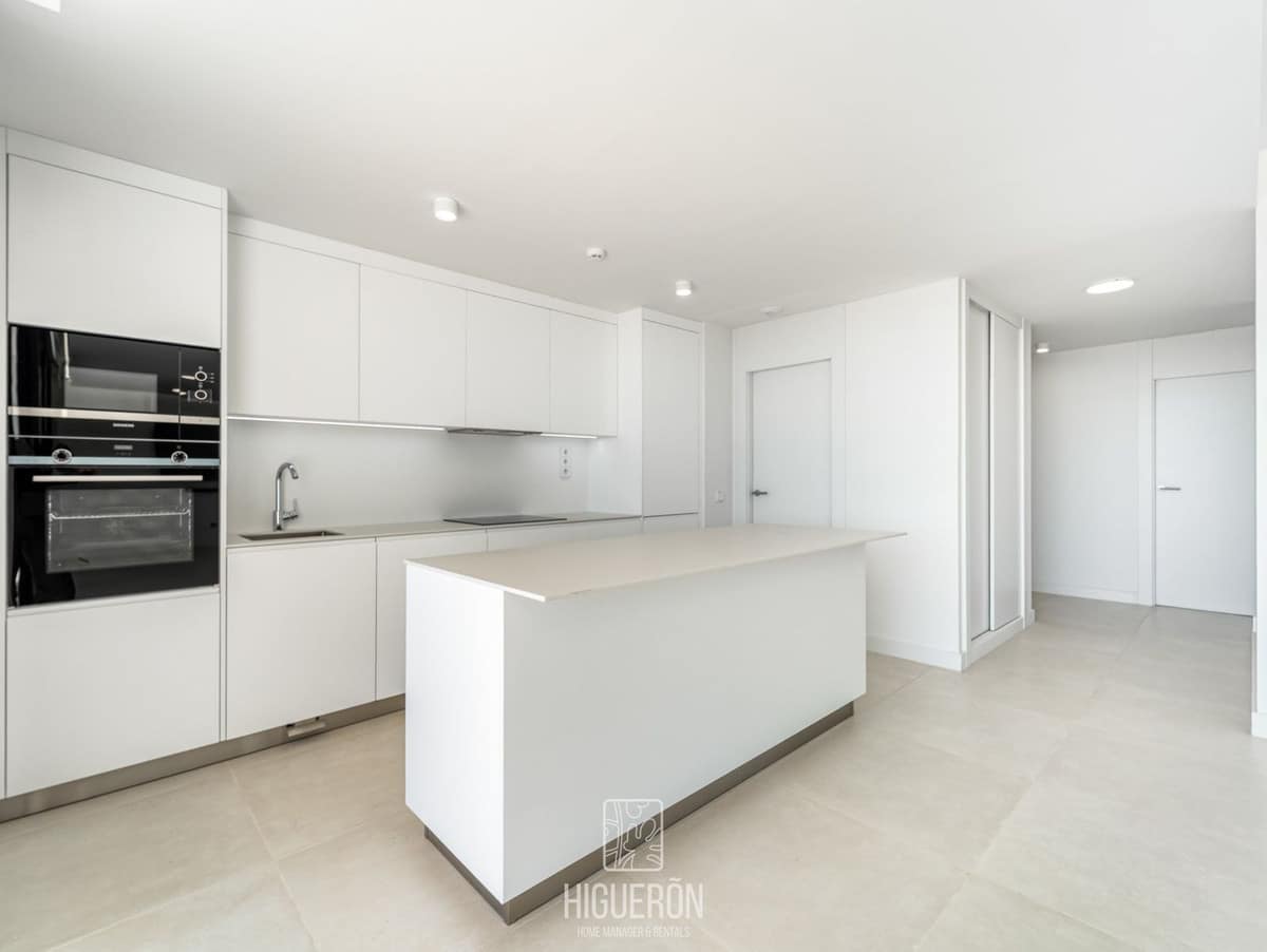 Drie-slaapkamer appartement op begane grond met tuin en zeezicht in Higuerón West, Fuengirola in Fuengirola - foto 16