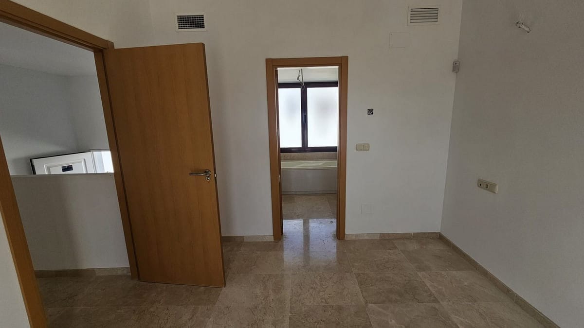 Stadswoning met 2 slaapkamers in Doña Julia, Costa del Sol in Doña Julia - foto 12