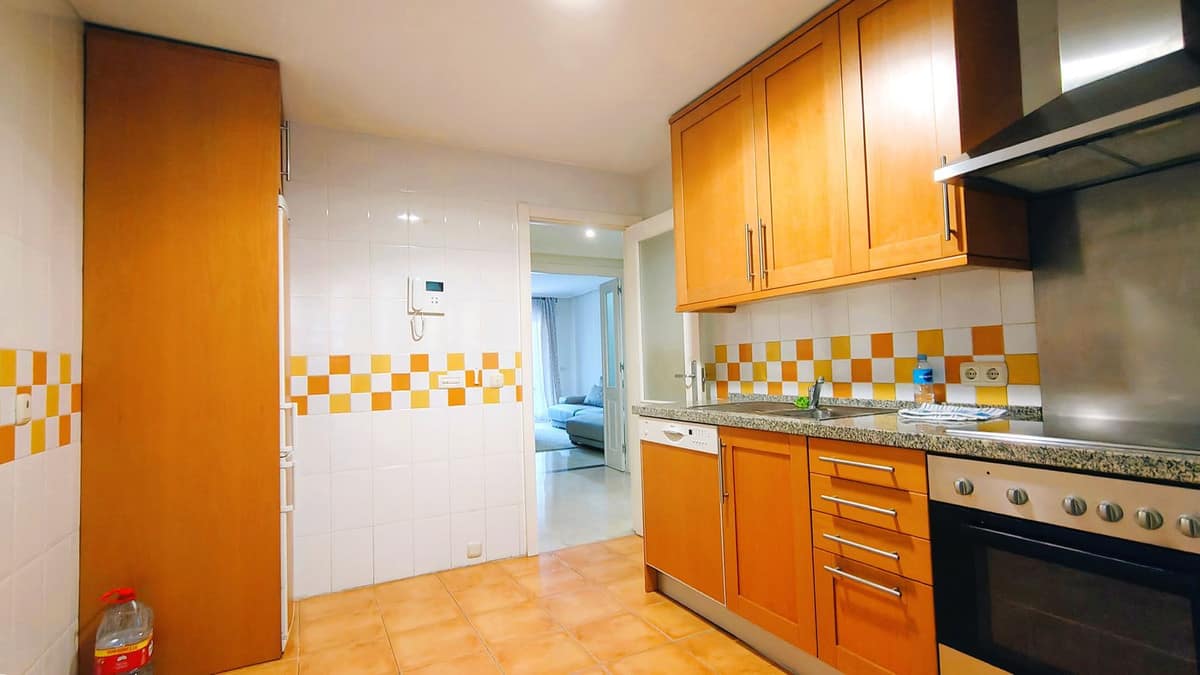 Appartement met 1 slaapkamer in Marbella in Marbella - foto 8