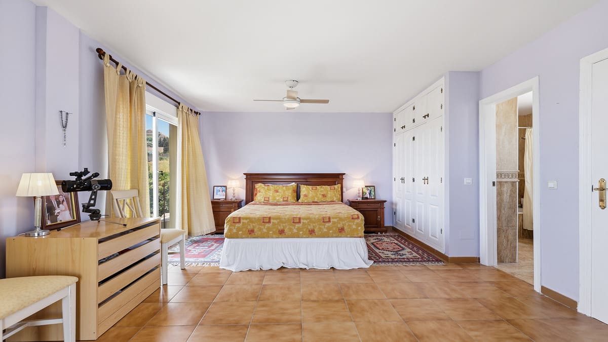 4 bedroom House in Manilva in Manilva - foto 4