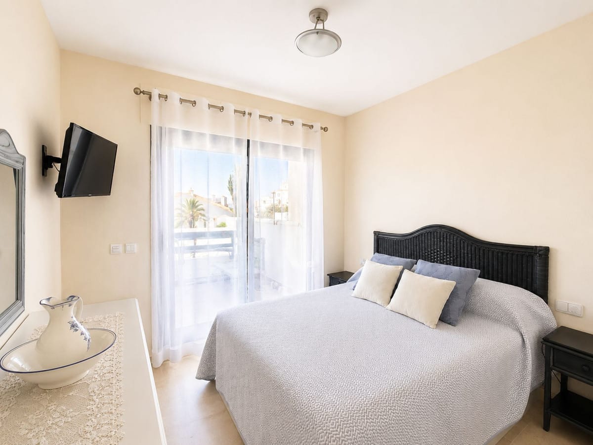 2 bedroom Apartment in Manilva in Manilva - foto 5