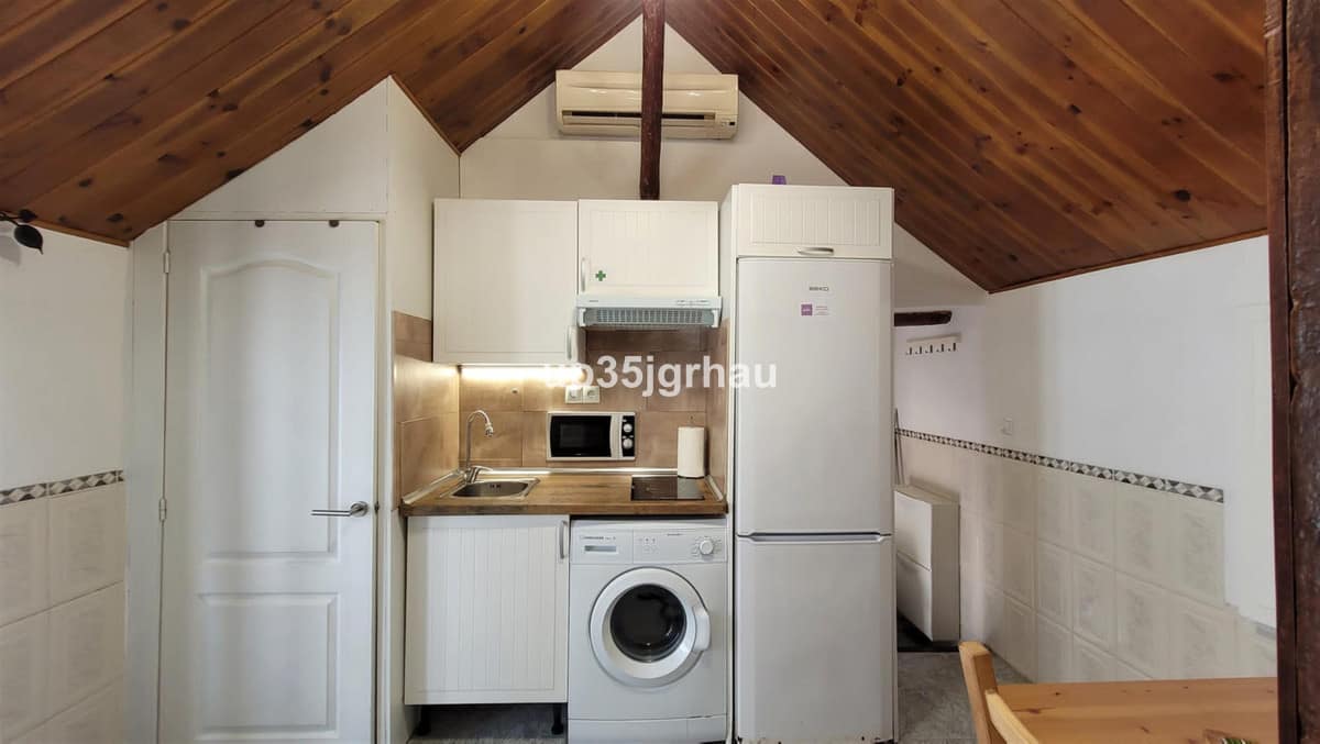 1 bedroom Apartment in Estepona in Estepona - foto 13